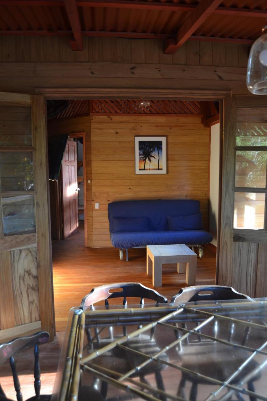 Chalet Y Cabinas Hibiscus Cahuita Bagian luar foto